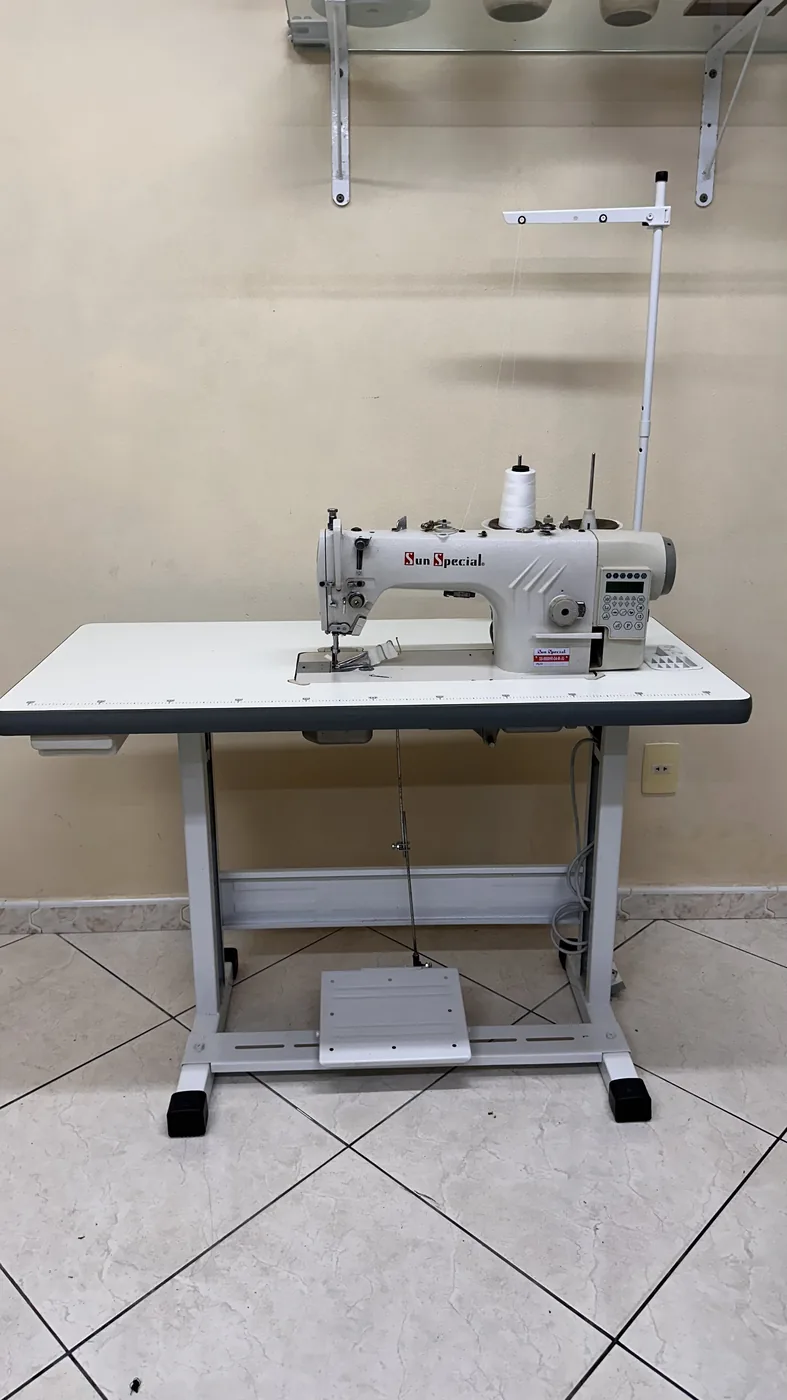 Foto real de SunSpecial SS9988HR Reta Eletrônica com Mesa